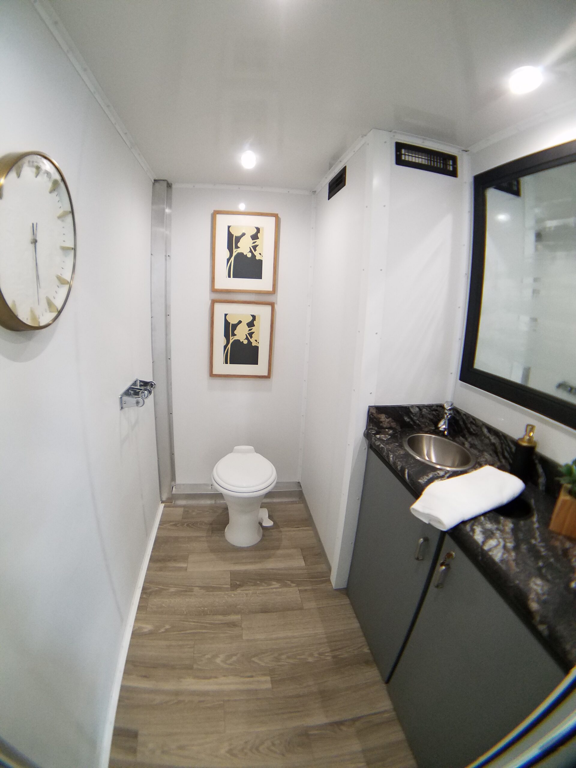 2 Station Luxury Portable Restroom Trailer Rental in Clovis