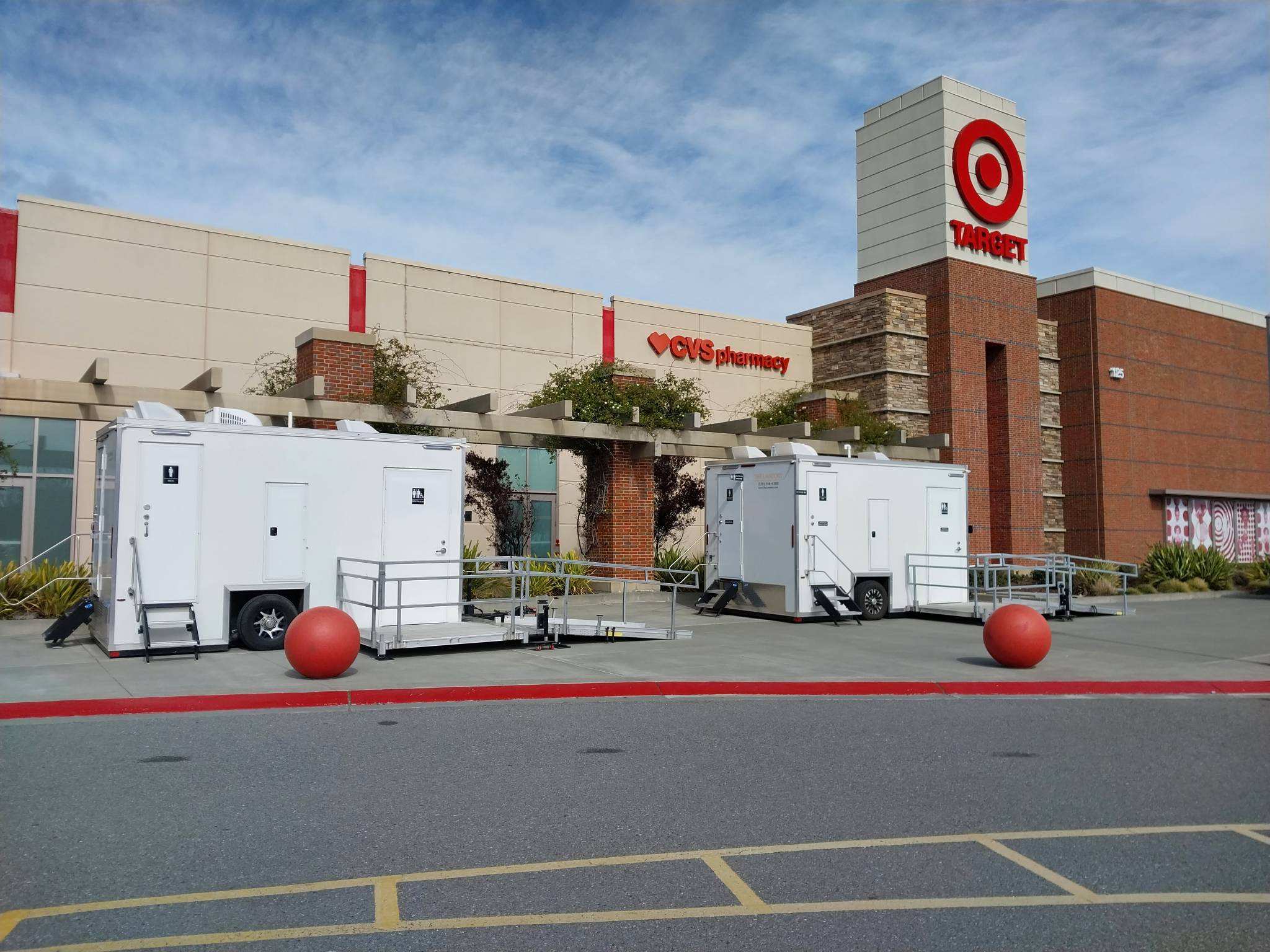 Luxury Portable Restroom Rentals in Clovis, CA The Lavatory