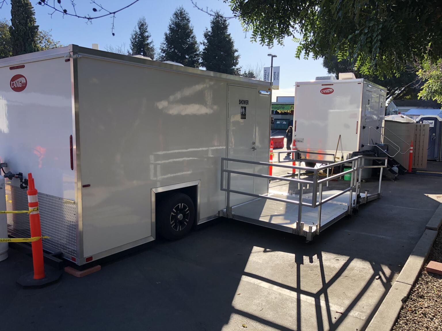 ADA Luxury Shower/Restroom Combo Trailers For Rent in Fresno/Clovis/Madera/Merced/Modesto ...