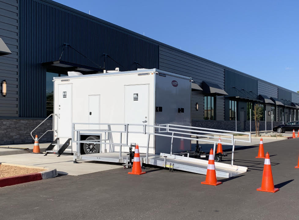 1 Portable Luxury Restroom Rental in CA! Fresno, Clovis, Madera